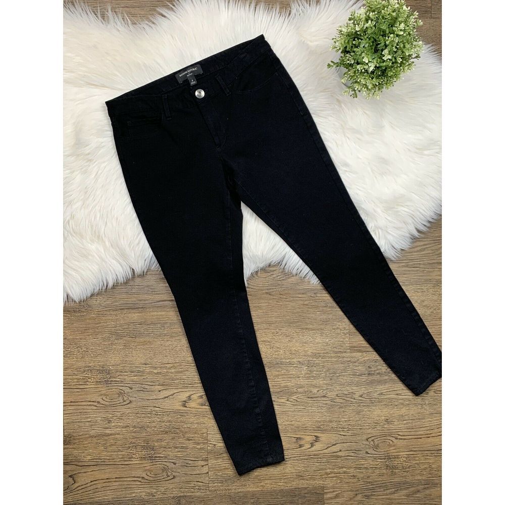 BANANA REPUBLIC SLOAN FIT BLACK TROUSER